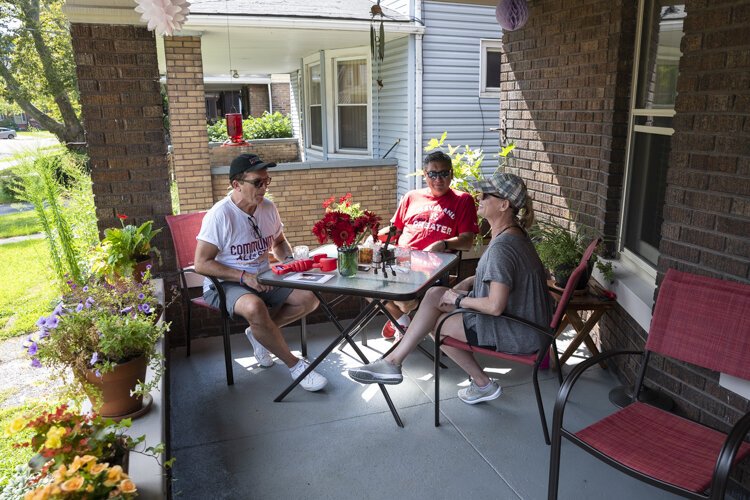 <span class="content-image-text">Porch life at the Vanatter/Barr home with their friend Helen in Glenville</span>