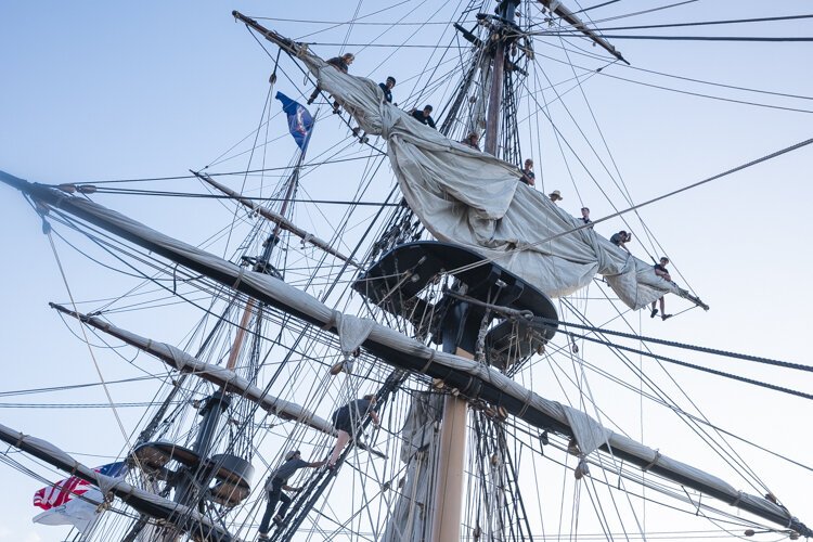 Pulling up the sails on the U.S. Brig Niagara