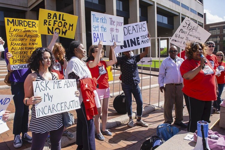 <span class="content-image-text">Coalition to Stop the Inhumanity action at the county jail in May</span>