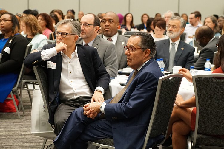 Lead Safe Summit attendees included Paul Dolan (United Way of Greater Cleveland’s Chairman of the Board of Directors and owner of the Cleveland Indians), Augie Napoli (President and CEO of United Way of Greater Cleveland), and Mayor Frank Jackson