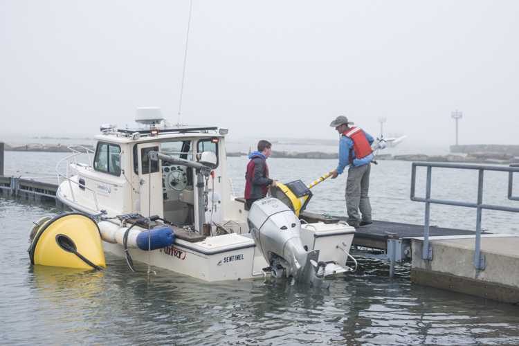 lake_erie_bouy_launch_107.jpg