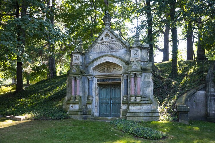 This is the mausoleum of Levi Tucker Schofield, who designed the Soldiers' and Sailors' Monument in Public Square.