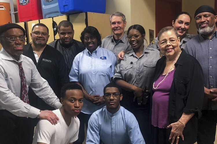 Wake up and Live * “Black and Blue Rhapsody” Cast Photo.