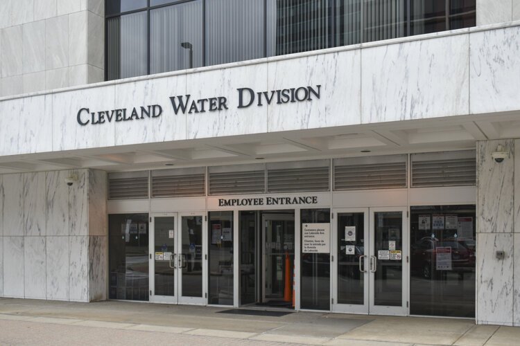 The exterior of the Carl B. Stokes Public Utilities building, a city government office building in downtown Cleveland.