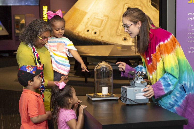 The weekend at the Great Lakes Science Center is packed with events around topics like wind and water, DNA and genetics, and robots on Mars.