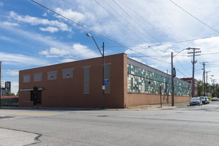 The old Steelman Building, now Saucy Brew Works, at 2885 Detroit Ave. in Hingetown