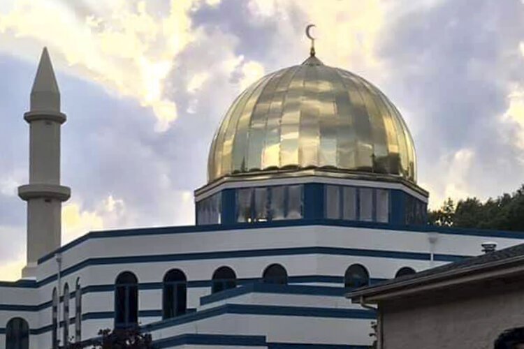 <span class="content-image-text">The Islamic Center Cleveland began offering streaming services in lieu of in-person prayers in March</span>