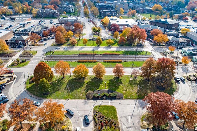 <span class="content-image-text">Shaker Square</span>