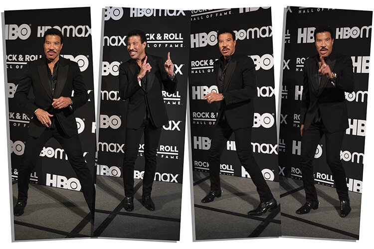 <span class="content-image-text">An animated Lionel Ritchie, who inducted Ahmet Ertegun honoree Clarence Avant, didn't look a day over 35 despite being in his 70s</span>