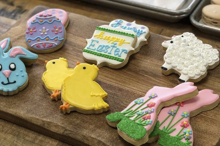 Luna Bakery cookies