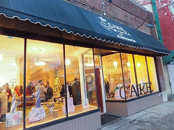 Cake Royale storefront in Old Brooklyn