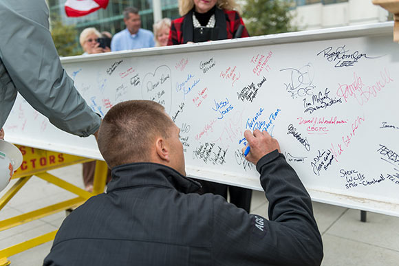 Hilton topping off ceremony