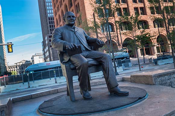 <span class="content-image-text">The refurbished statue of 1901 mayor Tom Johnson now sits on the north center section of the square</span>