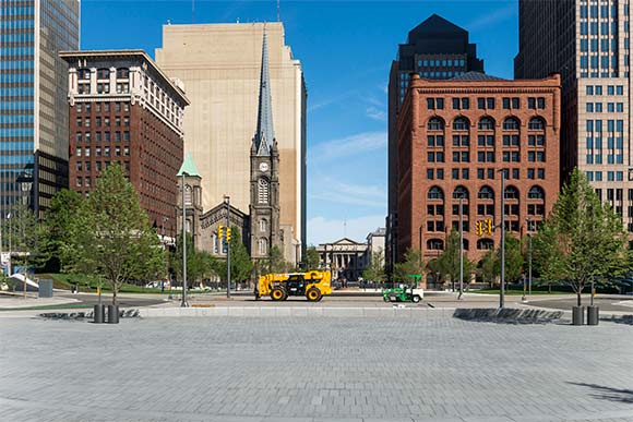 The square center looking north right where Ontario Street used to pass through