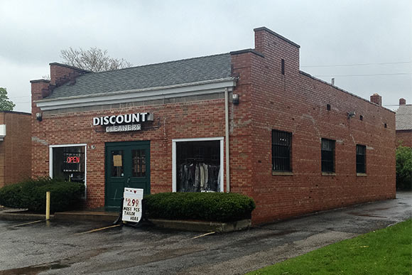 Discount Dry Cleaners - before storefront improvments