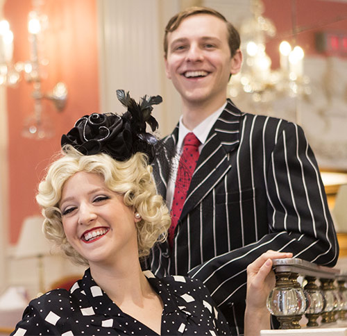 Robert Kowalewski and Jill Zeszut in the roles of Jim and Della