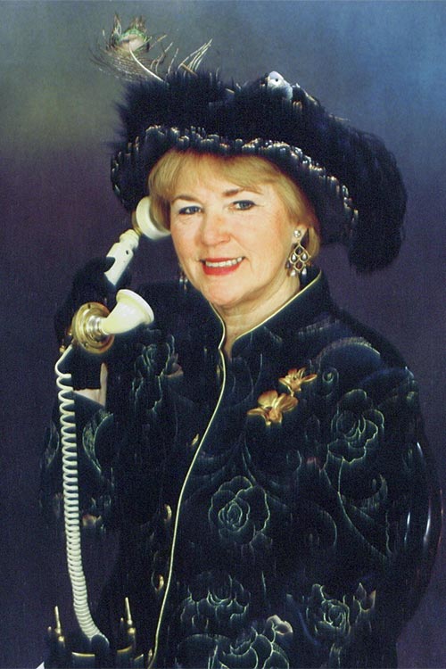 <span class="content-image-text">Women in History: Linda Witkowski as Hedda Hopper</span>