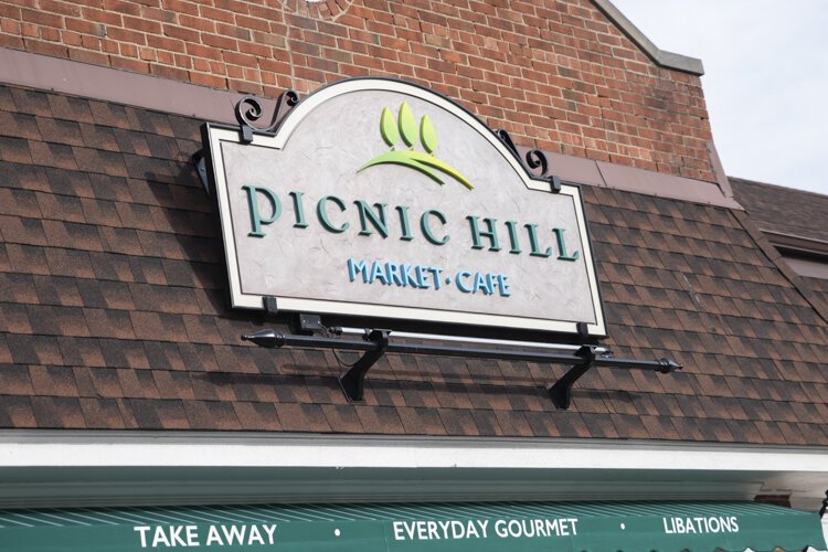 Picnic Hill Market Cafe