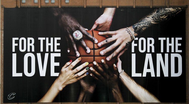 <span class="content-image-text">Daniel Arsham created the 210-foot-by-110-foot banner Sherwin-Williams banner that went up in mid-January.</span>