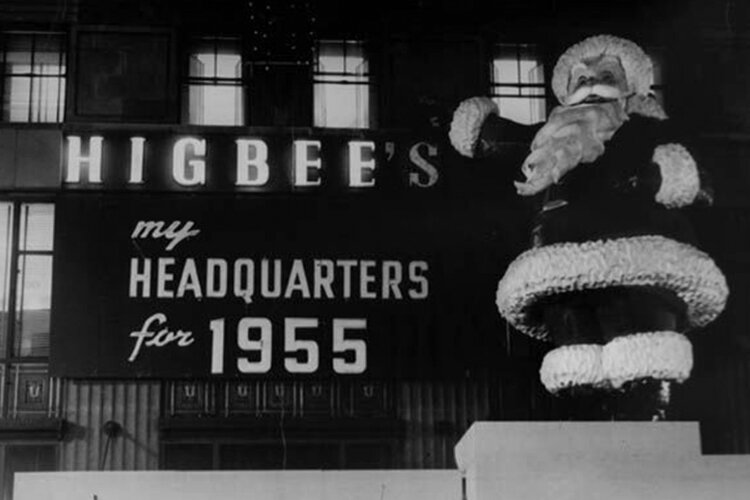 <span class="content-image-text">Higbee's Santa, 1955</span>