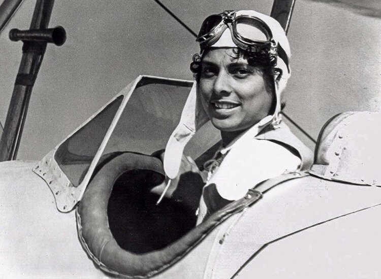 Willa Brown, the first black woman to earn both a commercial license and pilot license in the years 1938 and 1939.