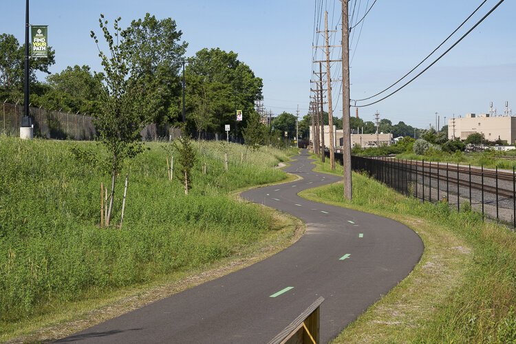 Wendy Park Bridge and Whiskey Island Connector