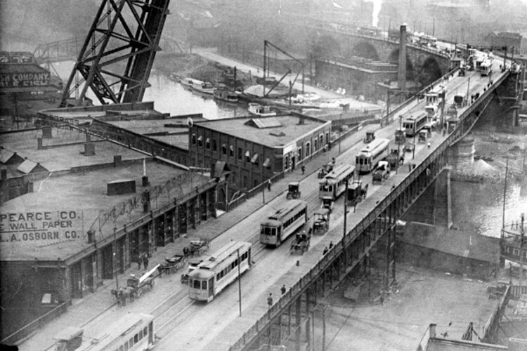 Superior Viaduct, 1912