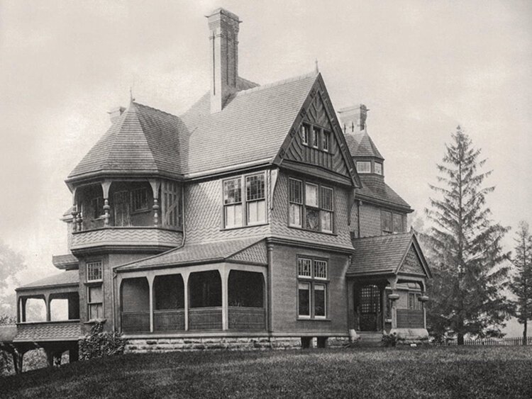 The Drurys were patrons of the arts and devoted supporters of the Cleveland Play House—having donated a farmhouse at East 85th Street and Euclid Avenue that would become the theater’s first home.