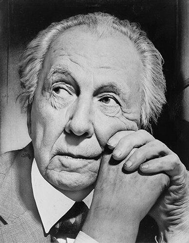 <span class="content-image-text">Frank Lloyd Wright</span>