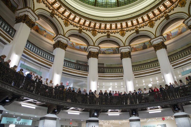 <span class="content-image-text">Heinen’s grocery store opening in 2015 formerly the Cleveland Trust Company Rotunda</span>