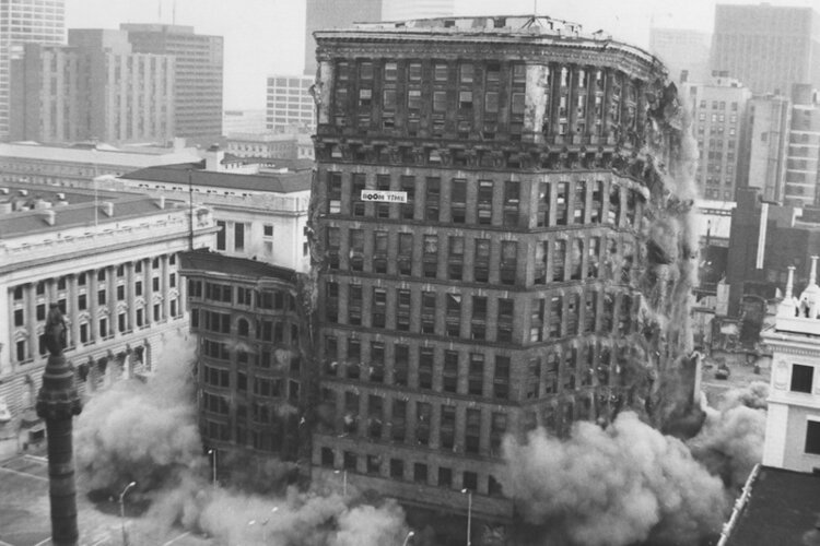 <span class="content-image-text">The Williamson Building and the Cuyahoga Building were demolished in 1982 to make room for the proposed Sohio skyscraper.</span>