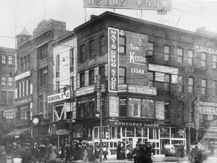 Public Square & Ontario Street in 1920 before the Terminal Tower was built.