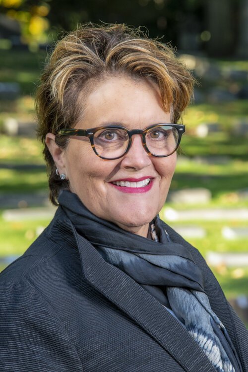 <span class="content-image-text">Katharine Goss, president and CEO of the Lake View Cemetery Association</span>