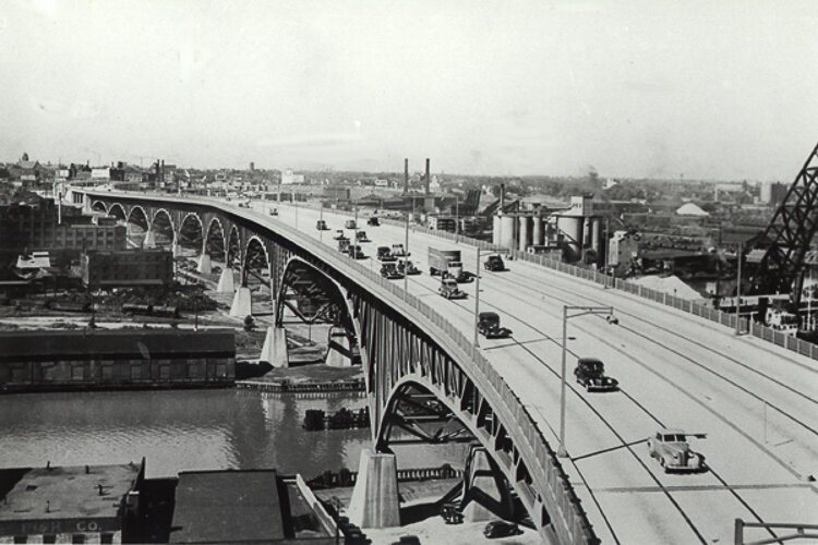 Main Avenue Bridge