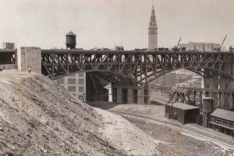 The Lorain-Carnegie Bridge under construction in 1932.