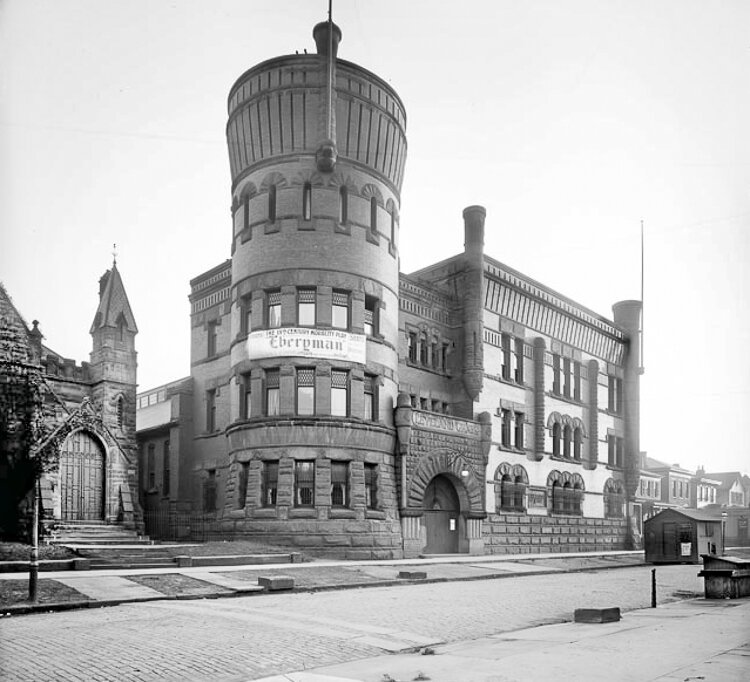 Cleveland Grays Armory Cleveland, Ohio, circa 1906, built in 1893.