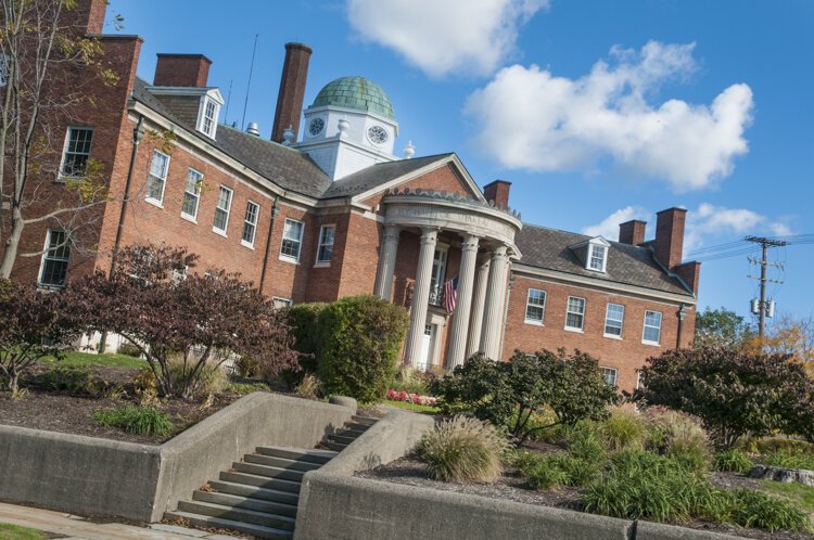 <span class="content-image-text">Shaker Heights City Hall</span>