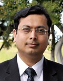 <span class="content-image-text">Ashish Mehta, CEO of PatientClick Inc</span>