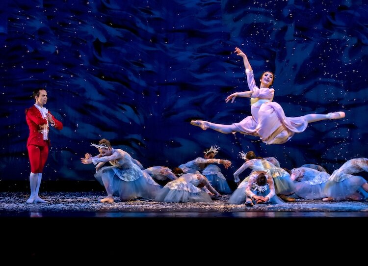 Marla Minadeo performs with the Cleveland Ballet.