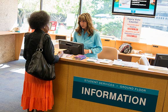 Tri-C Western Campus’ Convocation one of several components that comprise the First Year Experience